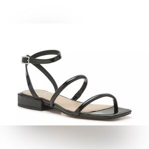 Brand new NO BOX Mix No. 6 Black Patent Strappy Seana Sandals – Size 8.5
